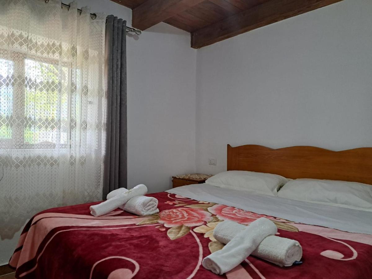 Guesthouse Te Tata Theth Extérieur photo